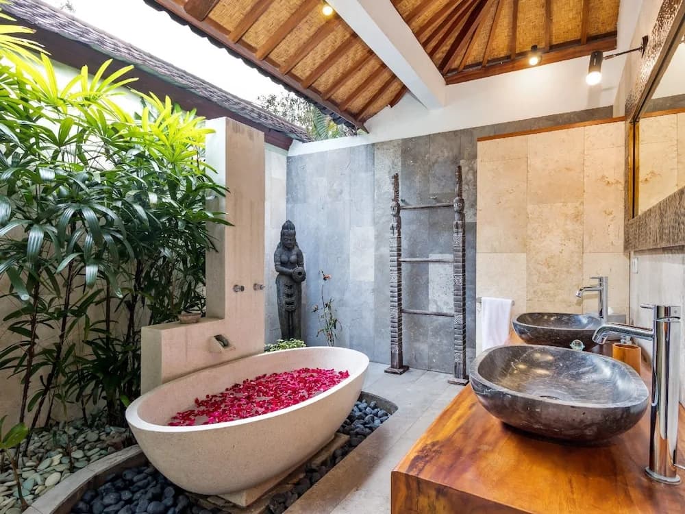Villa Shantika by Villa Finder - photo 11