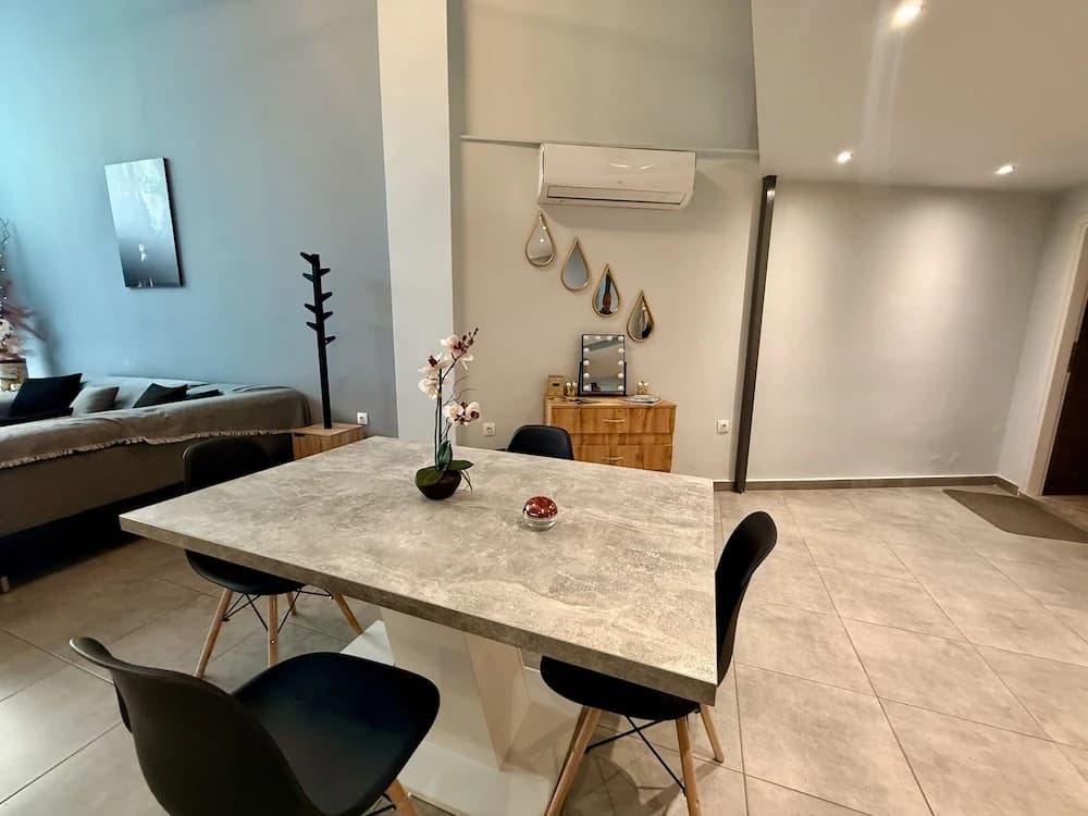 Thissio Luxury Apartment - photo 4