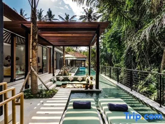 Villa Mamily by BaliSuperHost - photo 8