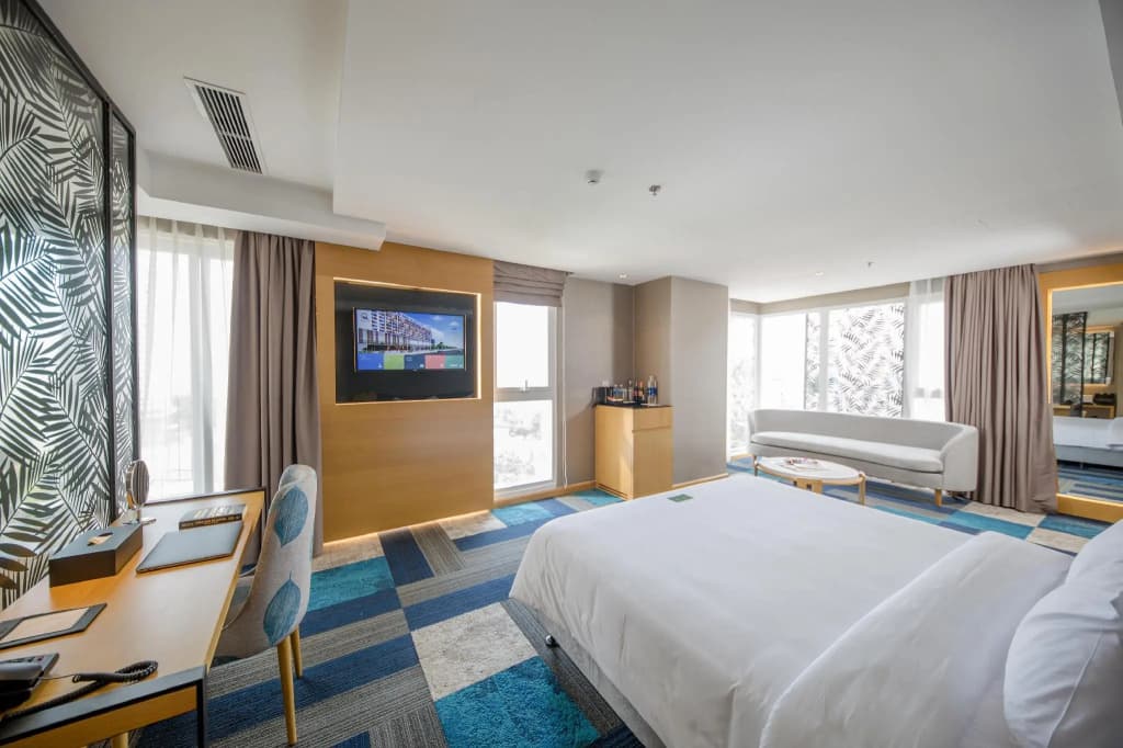 Quinter Central Nha Trang - photo 4