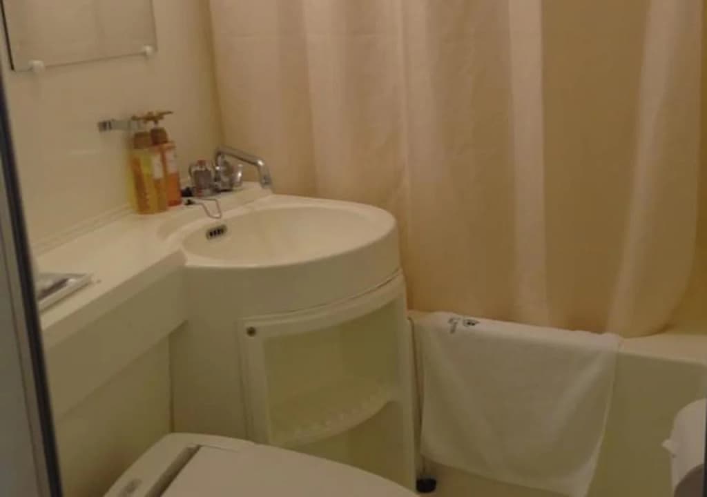 Osaka City Hotel Kyobashi - photo 10