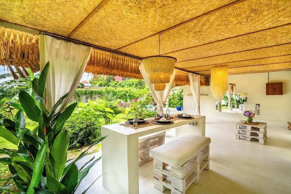 Villa Laguna by Pertama Stay - photo 7