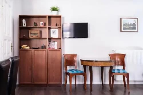 Andrassy Garden Apt in Center - photo 5
