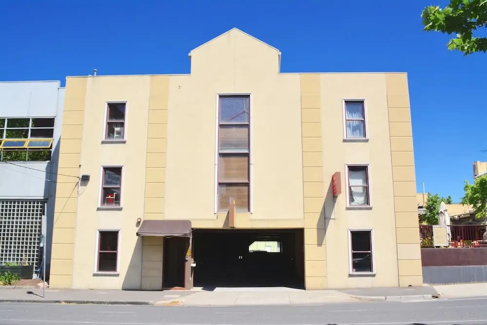 City East Motel - photo 2