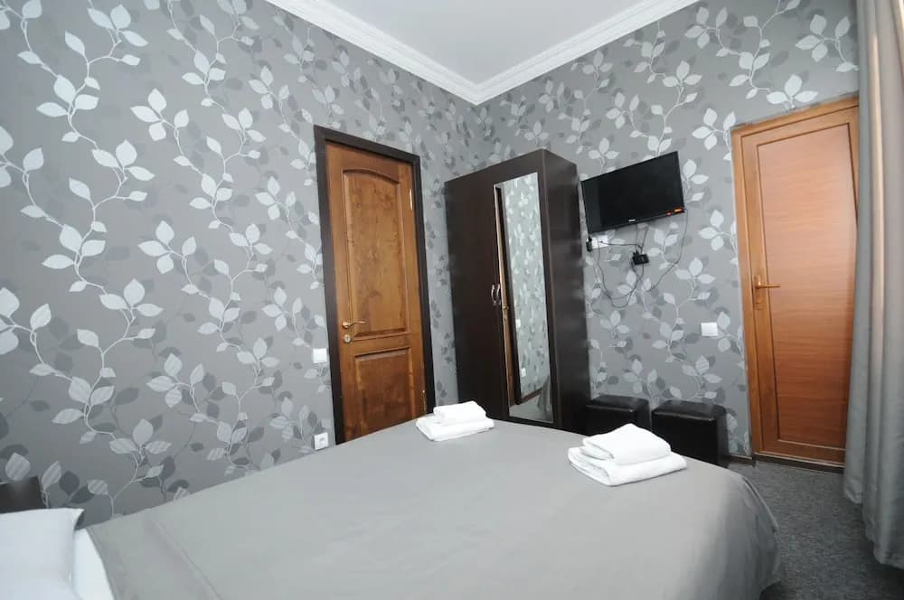 Hotel 7 Rooms - photo 5