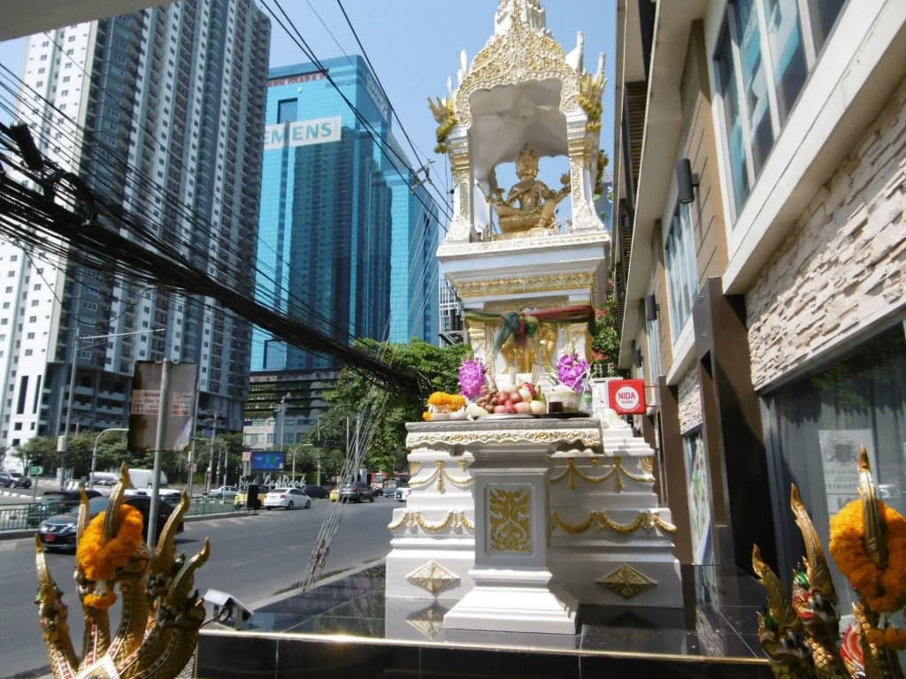 The Green Bells New Petchburi - photo 14