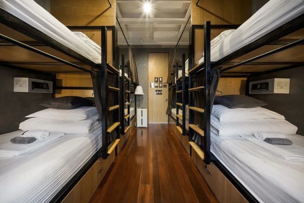 OYO 685 Am Bed Hostel - photo 3