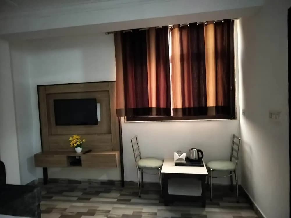 FabHotel Clink - photo 6