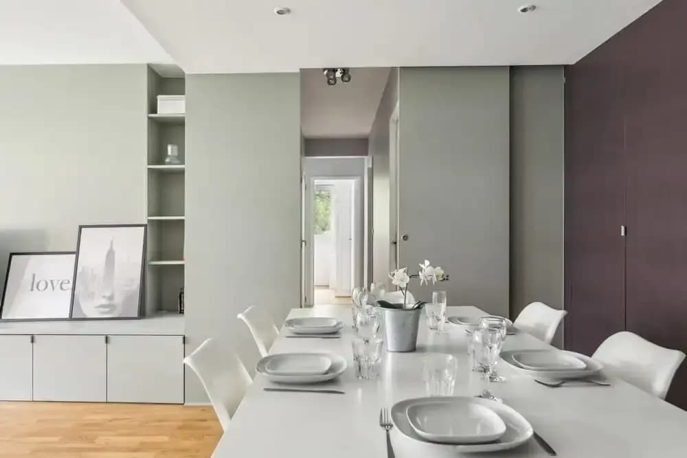 Spacious Apartment With Balcony -11th- Mobility le - photo 8