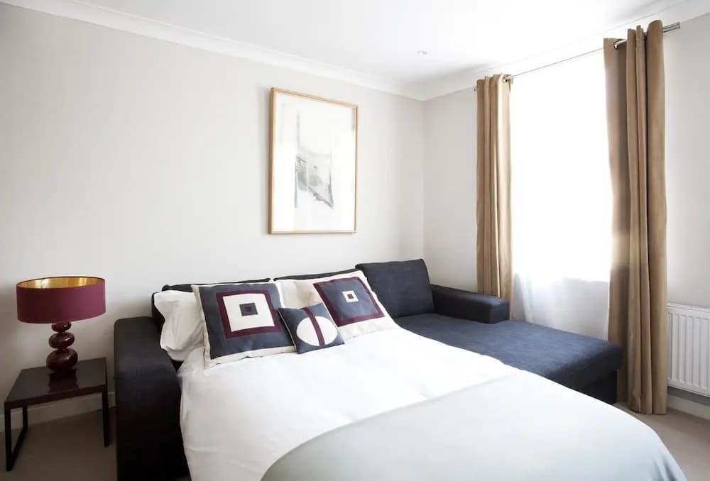 Central Apartment with Wifi - photo 2