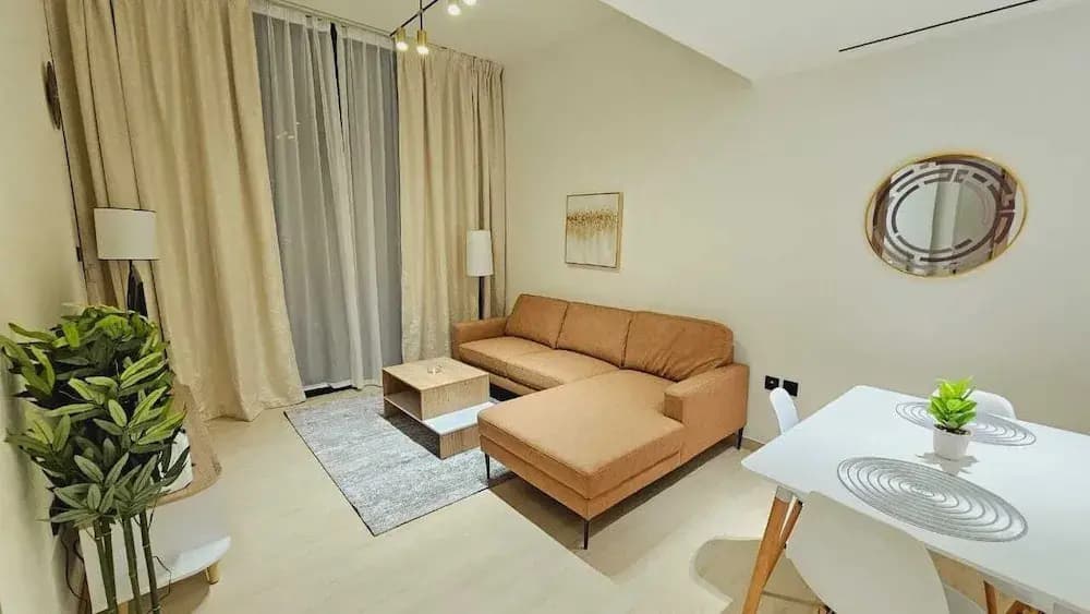 OYO HOME 1404 Premium 1bed Apt At Jvc Be - photo 3