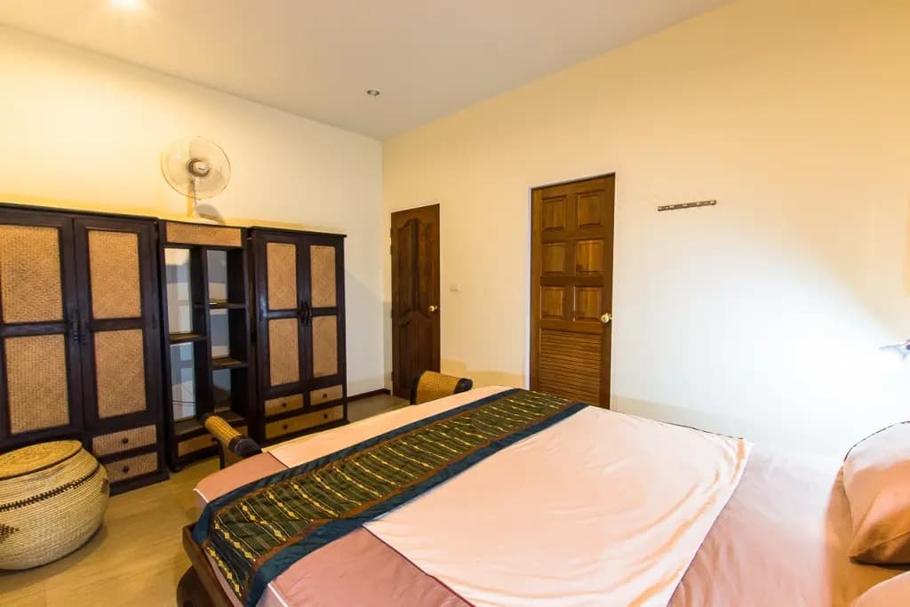 Chaba Pool Villa in Nai Harn - photo 4