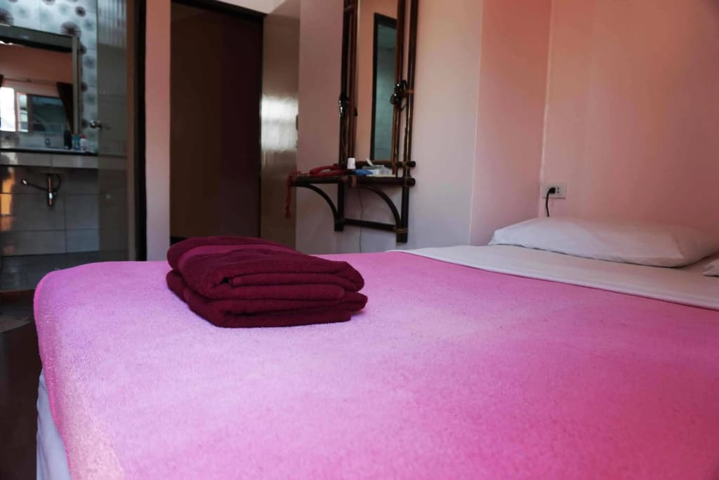 Sureena Hotel - photo 2