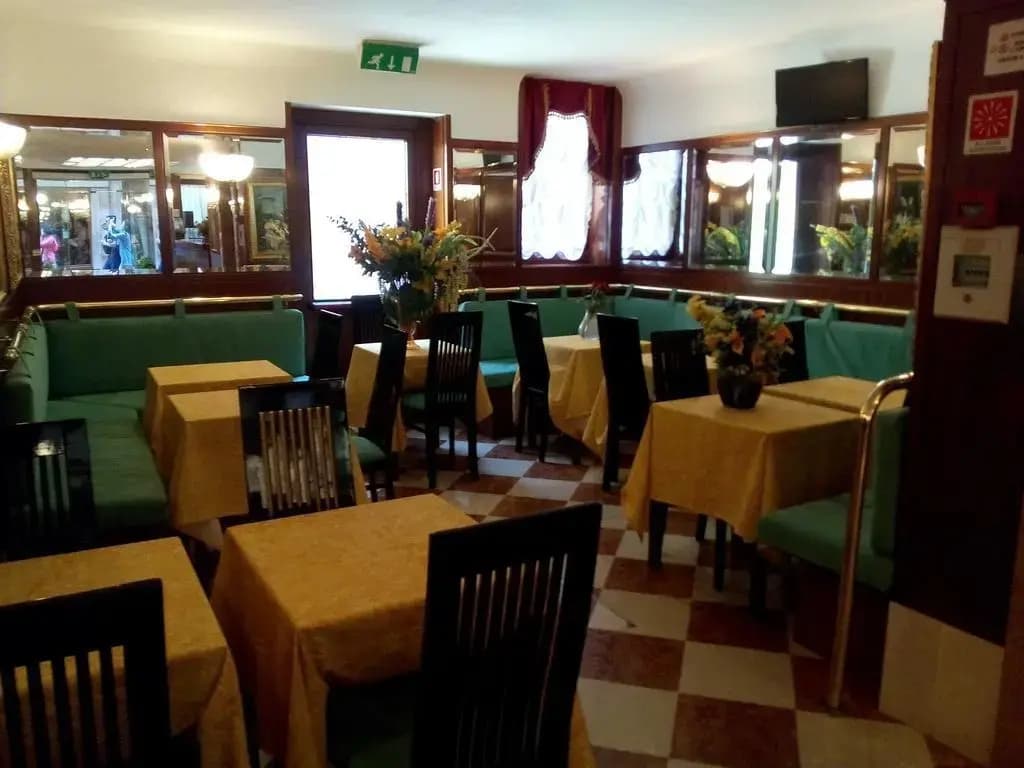 Hotel Diana - photo 18