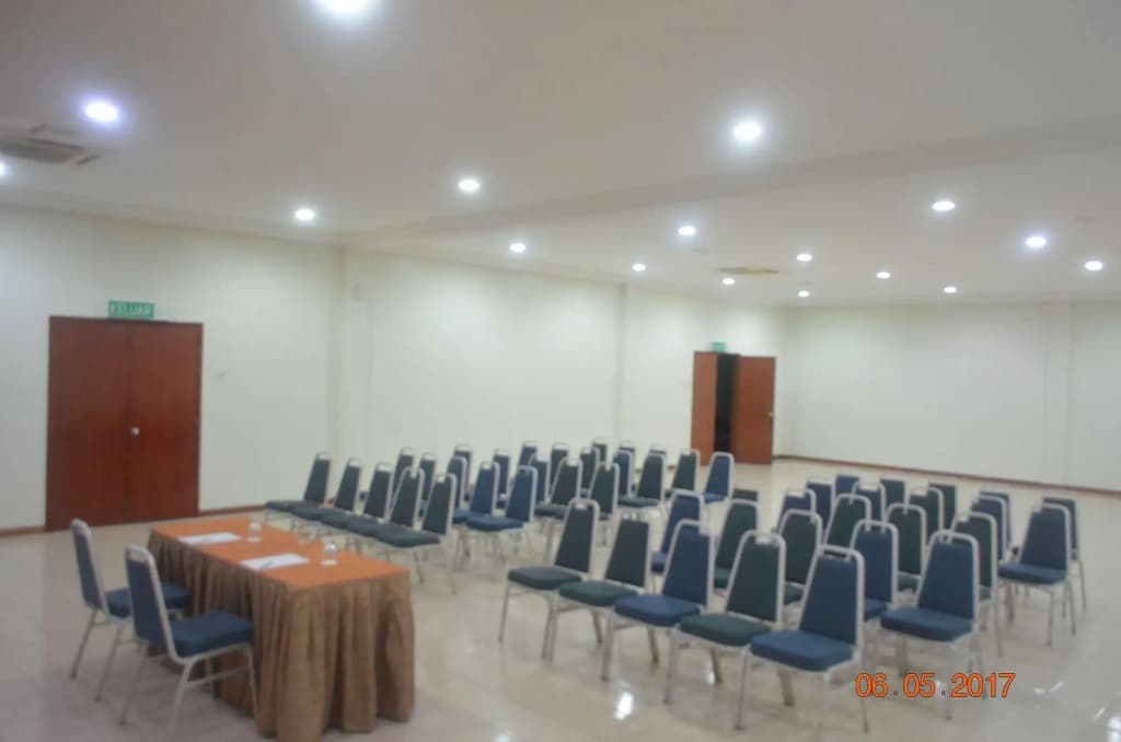 Virgo Batik Resort Teluk Batik Lumut - photo 14