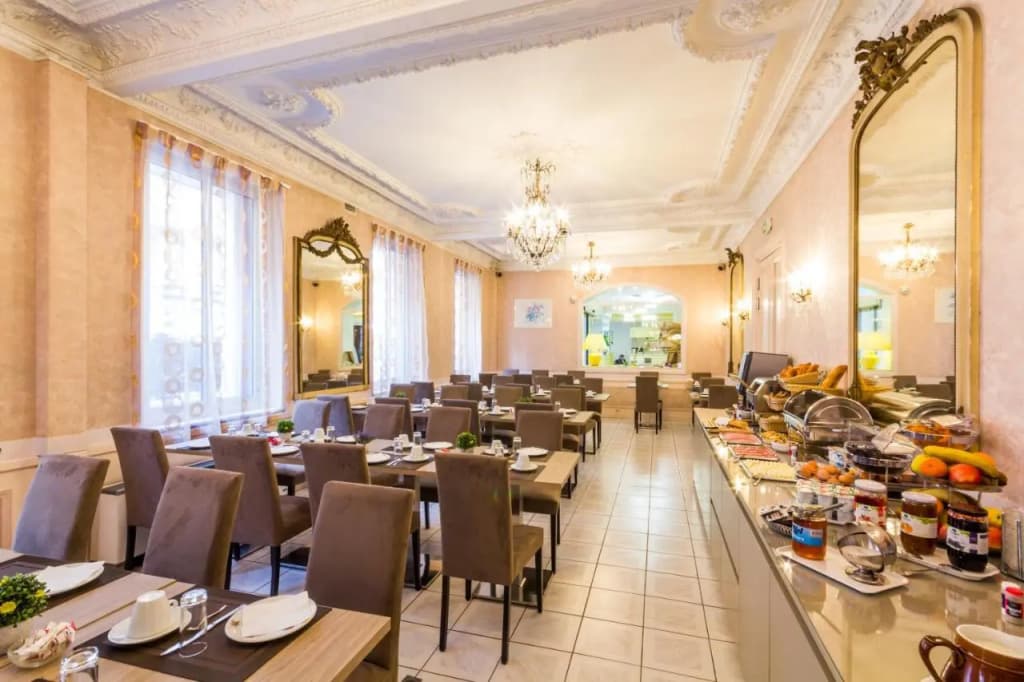 Hotel Busby - photo 19