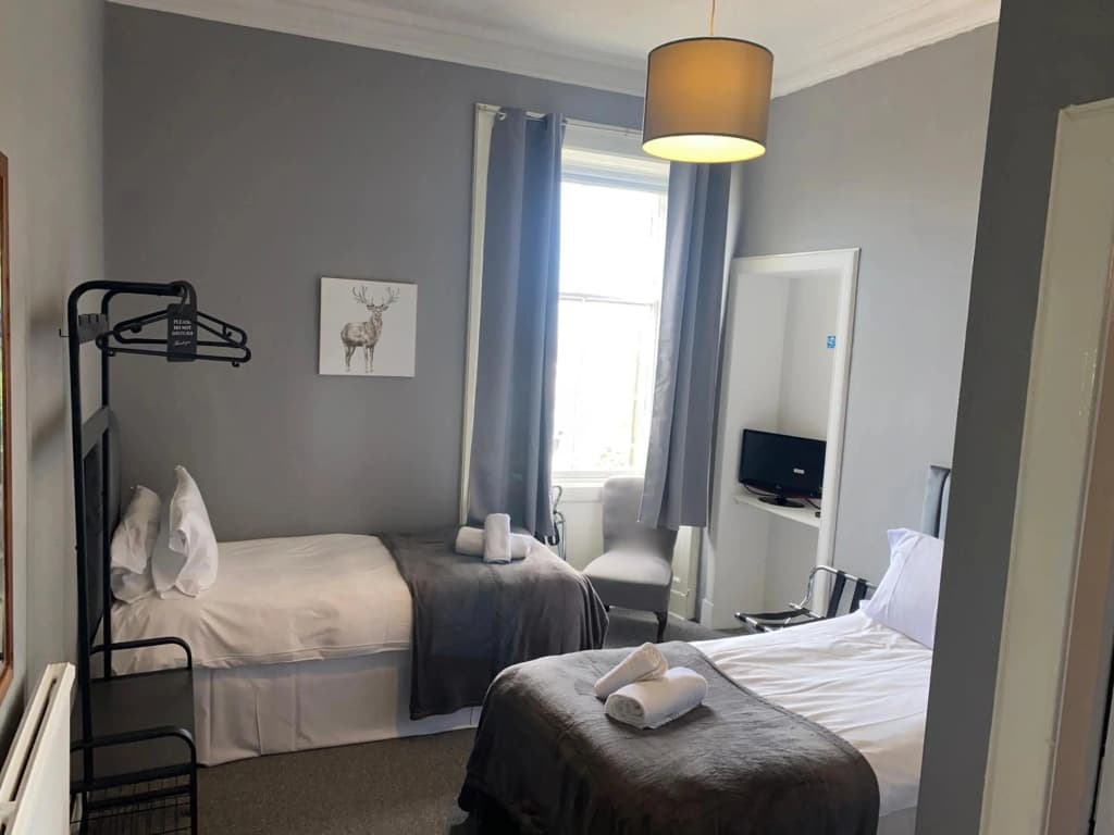 Ellwyn House - photo 4