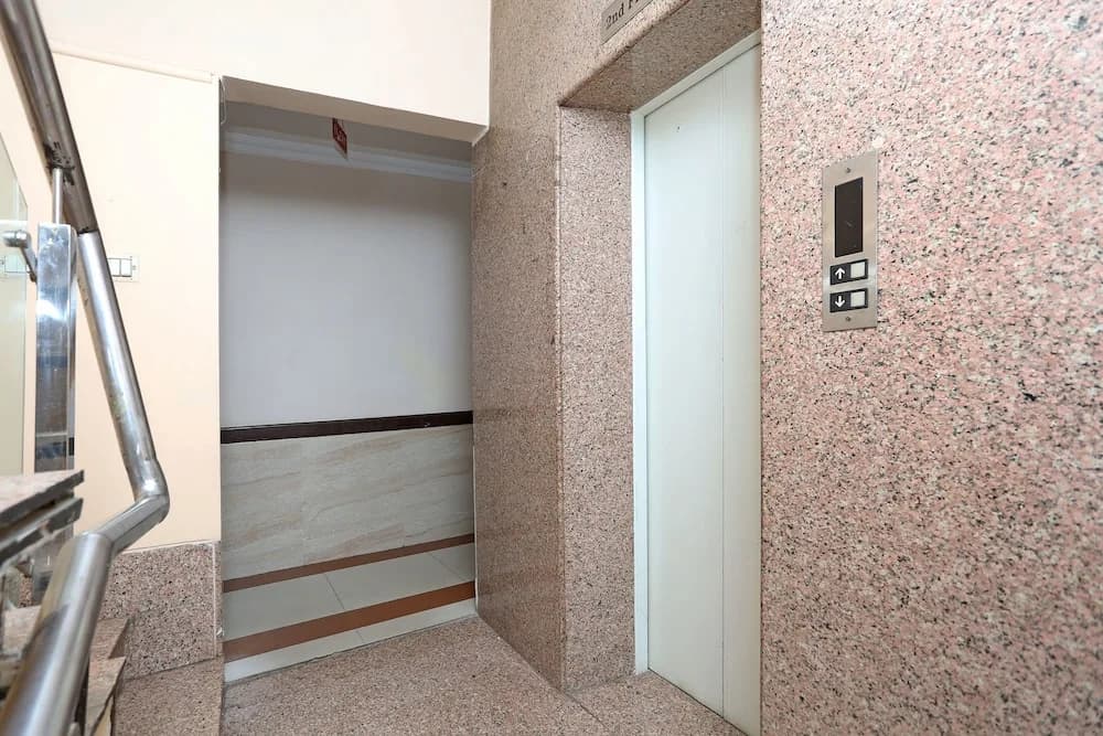 Hotel Zara Grand - photo 12