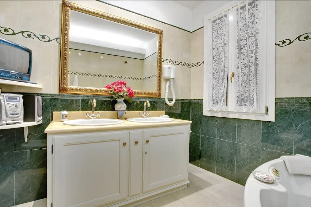 Regina Elena Apartment - photo 6