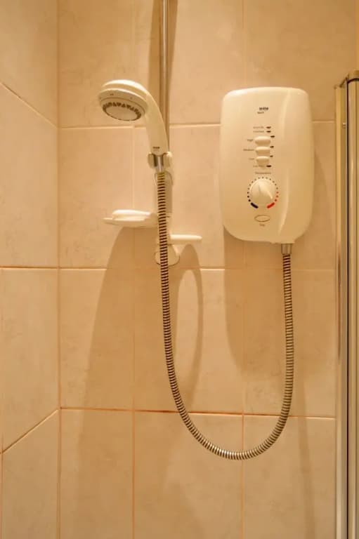 1 Bedroom Flat in Shandon - photo 9