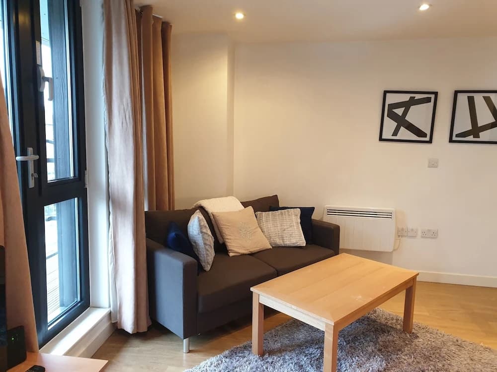 Still Life Southwark Executive - photo 4