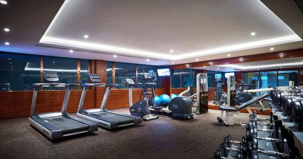 Windsor Plaza Hotel - photo 20