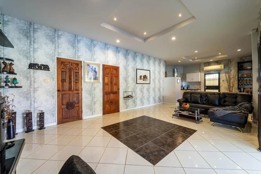 3 Bed Pool Villa - S102 - main photo
