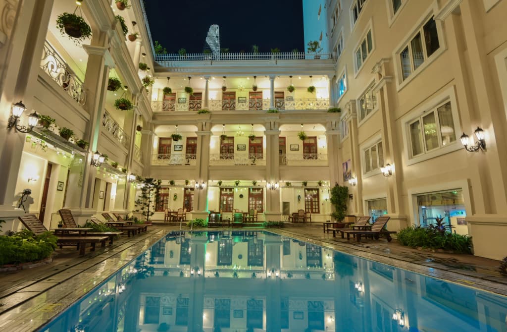 Hotel Grand Saigon - photo 1