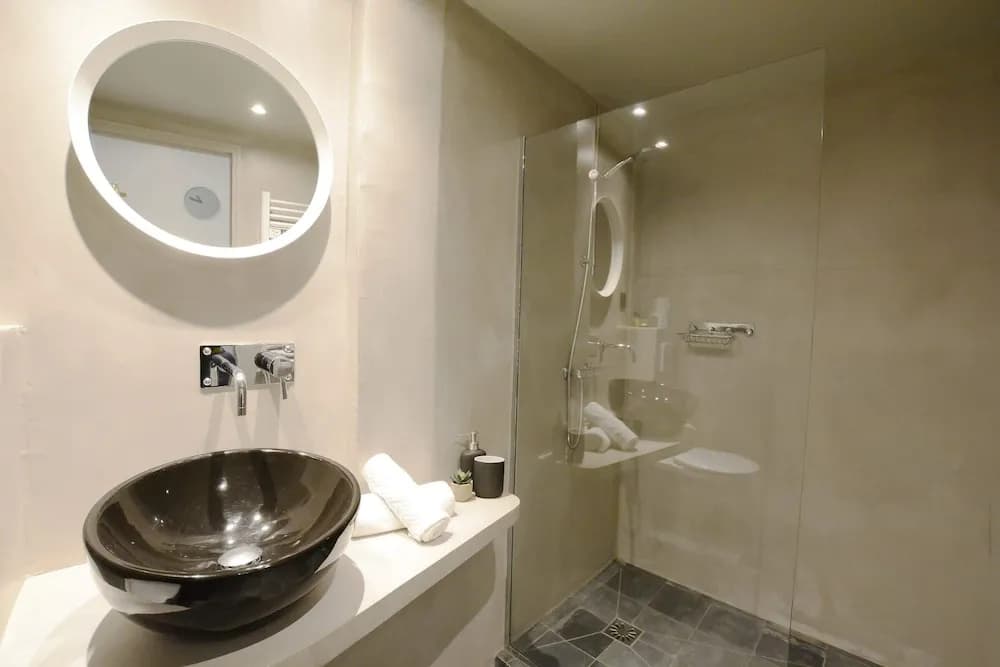 Cozy & Design Studio 2P -in the Heart of le Marais - photo 8