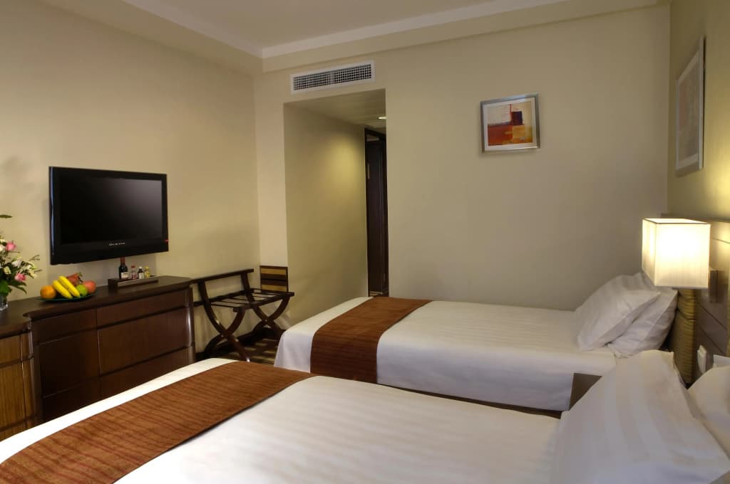 Metropark Hotel Kowloon - photo 3