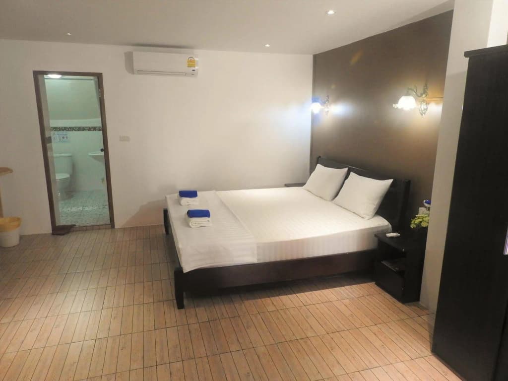 Allstar Guesthouse - photo 6