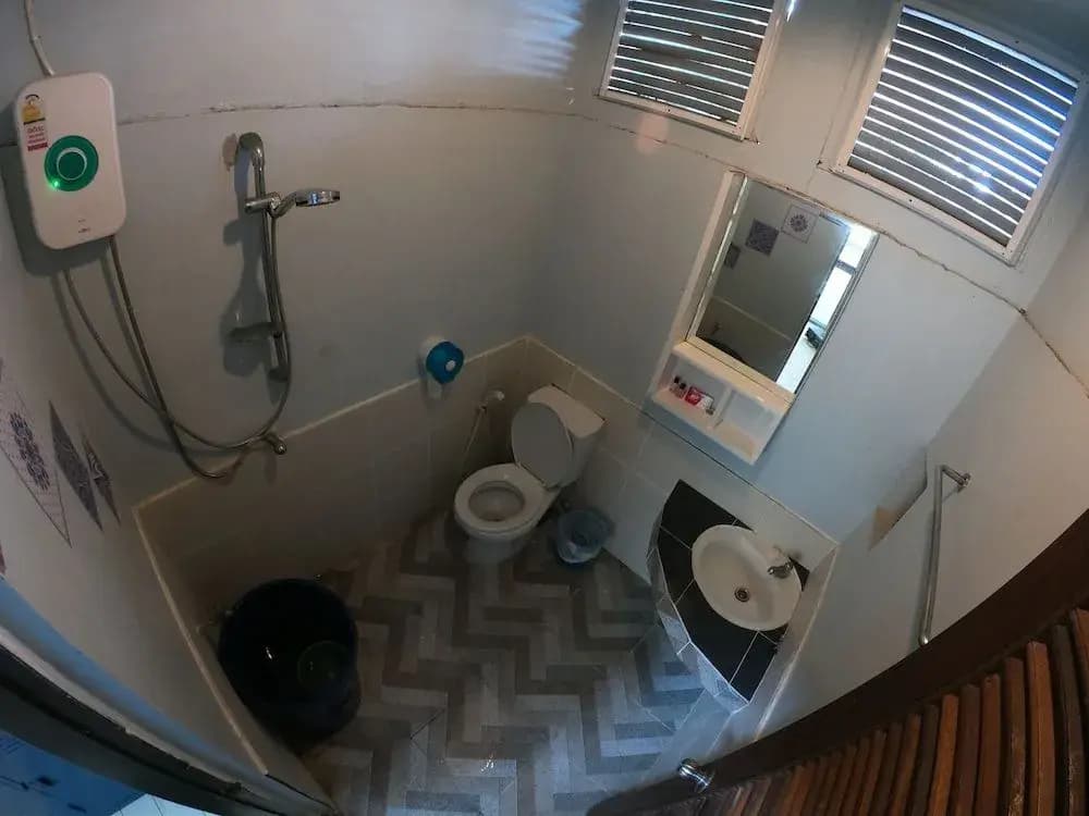 SLEEPYHEADHOSTEL - photo 9