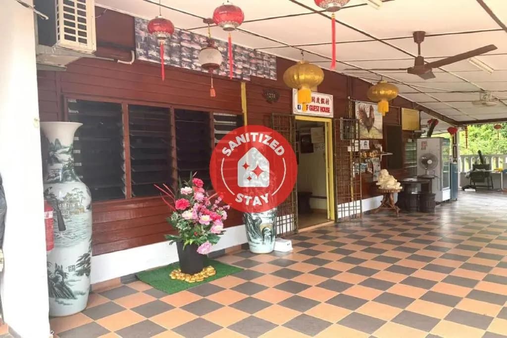 Oyo 89928 Acf Guest House - photo 11