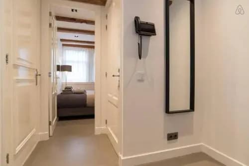 Canal Dream Apartment - photo 9