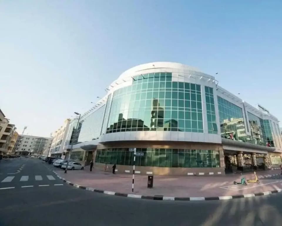 Holiday International Hotel Bur Juman By Sunday - photo 1