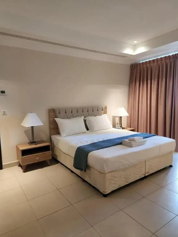 Lovely One Bedroom Apartment Porto Arabia, The Pearl Qatar - photo 5