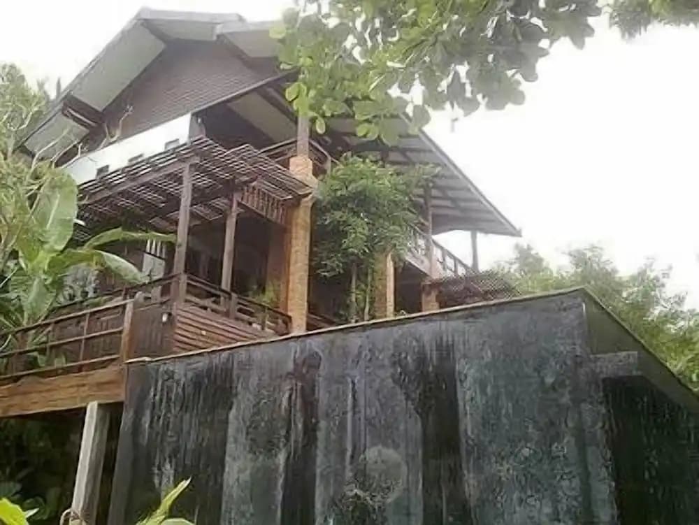 Salad Villa - photo 16