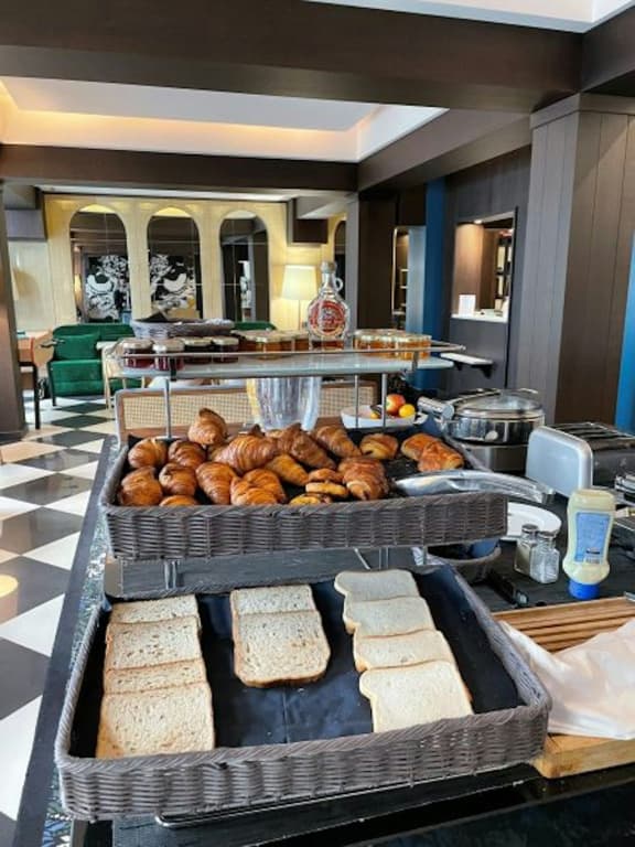 The Chess Hotel - photo 11