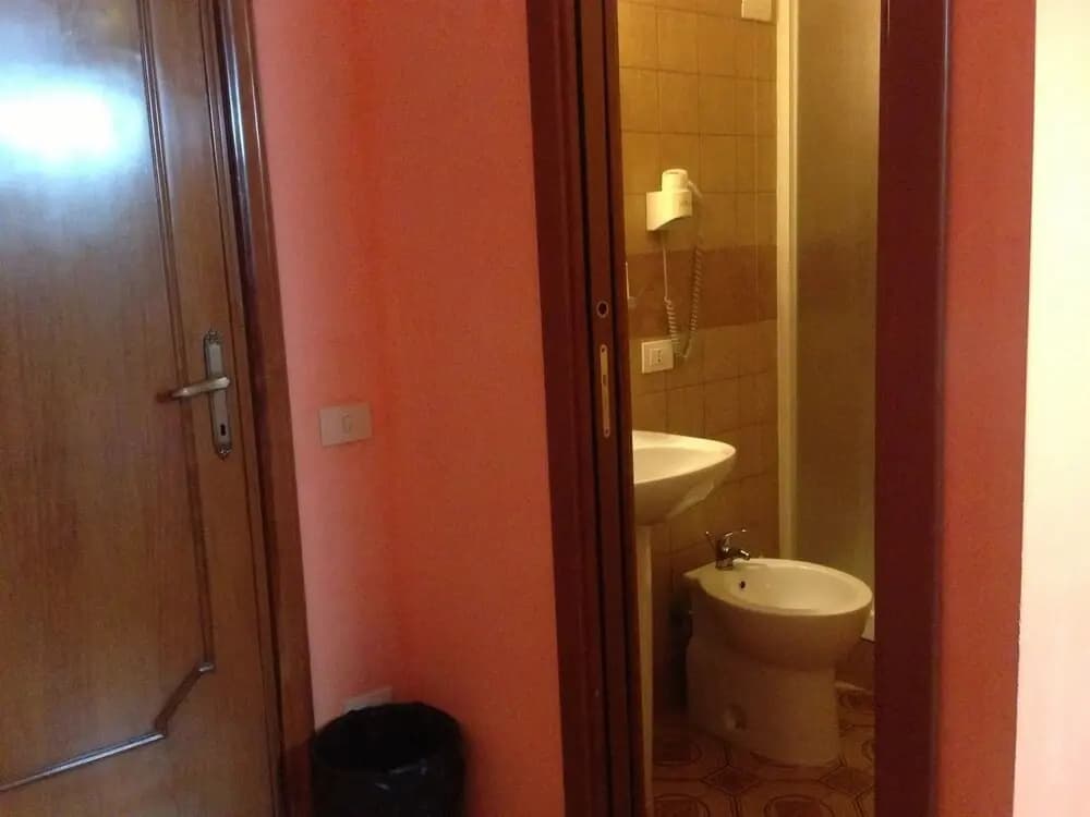 Karolstay.com Guesthouse Roma - photo 10