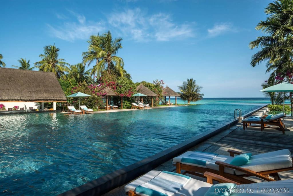 Four Seasons Resort  Maldives at Landaa Giraavaru - photo 21