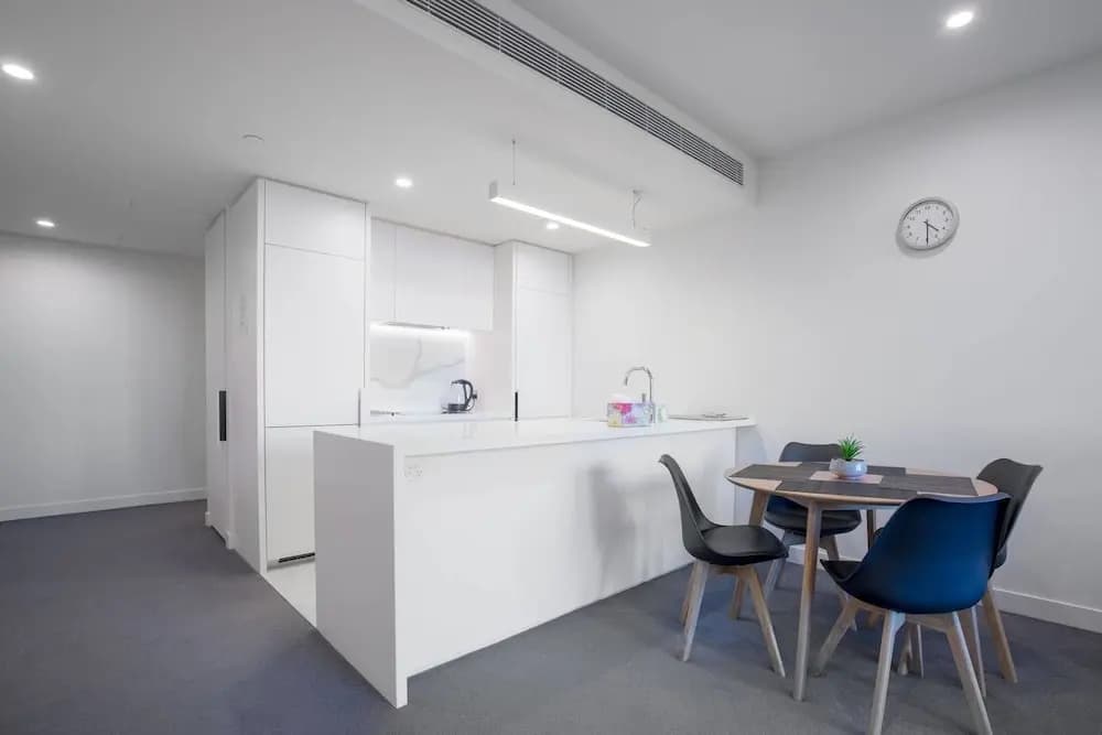 Sumptuous Incredible Cozy 2 Bed Near Cbd - photo 12