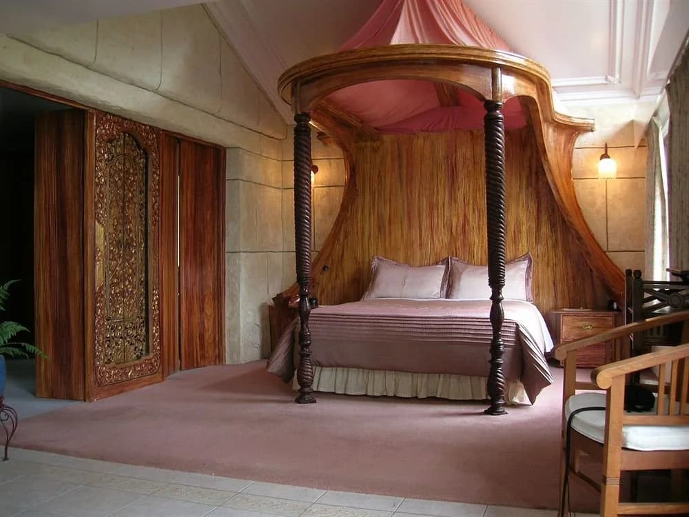 Camelot Tower And Penthouse - photo 1