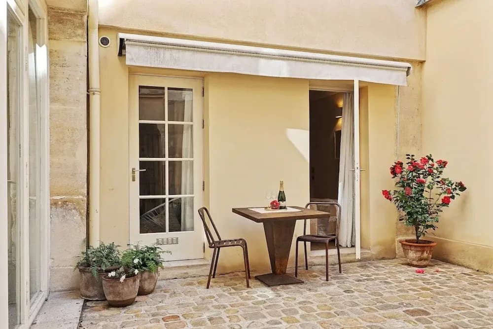 Chic 2BR 2BA near Place des Vosges - photo 11