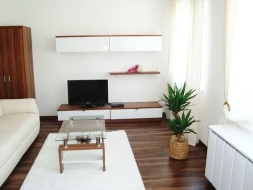 Holiday Apartment Vienna - Rudolfsheim - photo 6