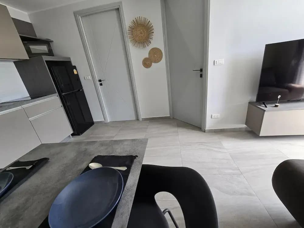 Modern Retreat 1- Bed T3-529 - photo 19
