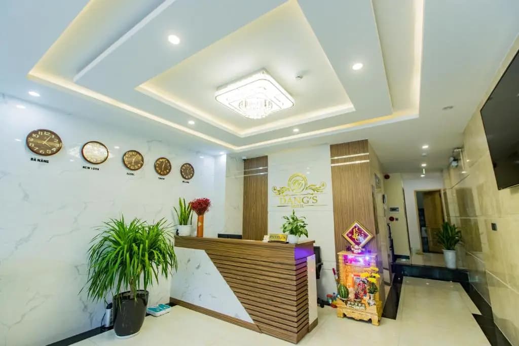 Dang's Hotel - photo 11