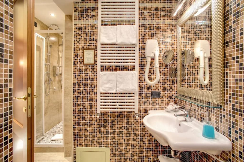 Aurelius Art Gallery Hotel - photo 11