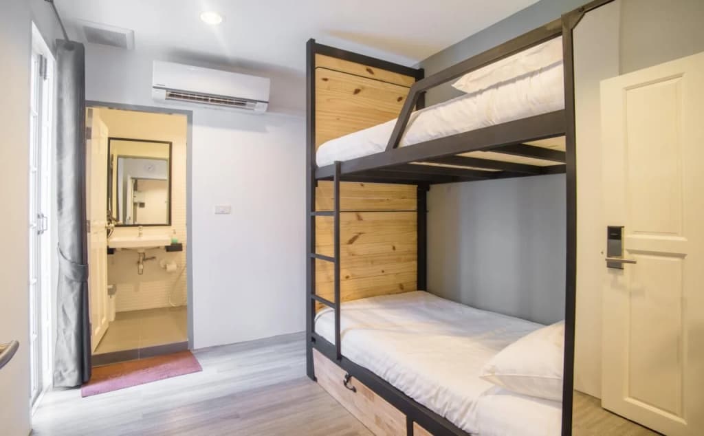 X9 Hostel - photo 3