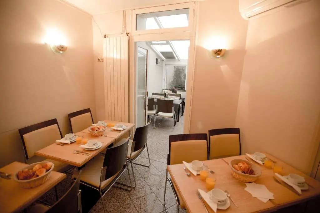 Hôtel du Château d'Eau - Touriste - photo 13