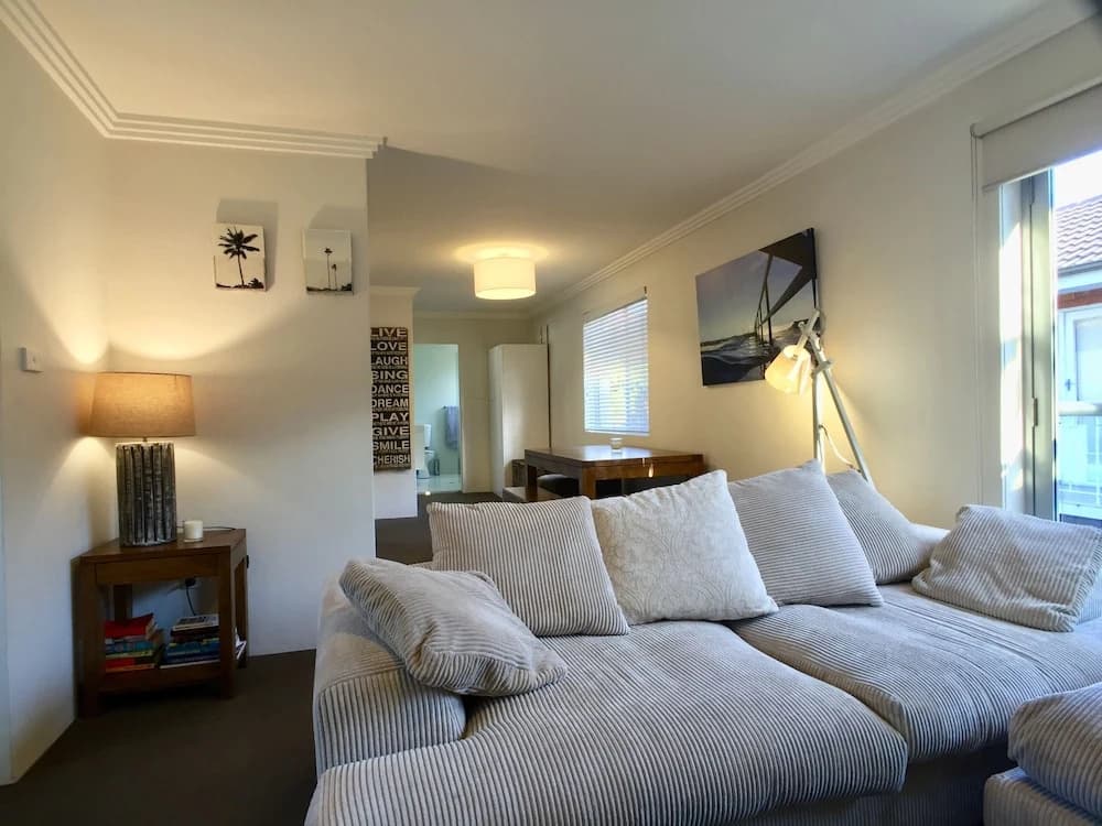 Sydney Coastal Comfort - photo 12
